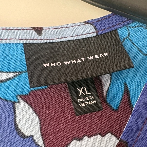 Who What Wear Blue Floral Long-Sleeve Blouse Size XL - Picture 4 of 8